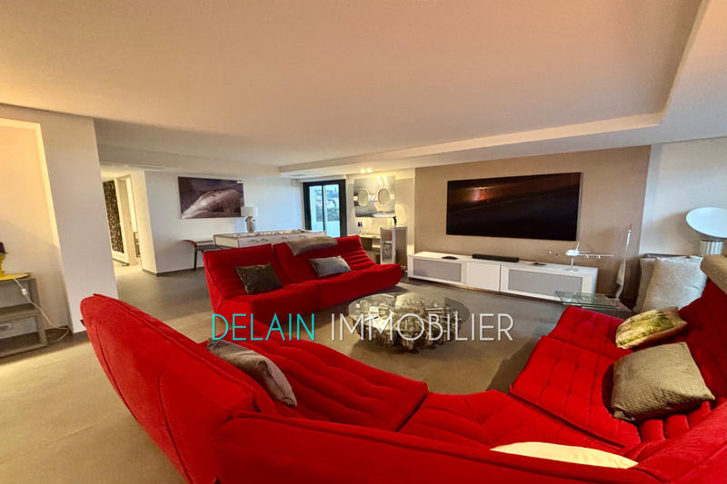 Appartement - 149 m² - 4 pièces