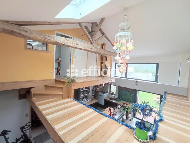 Maison - 156 m² - 8 pièces