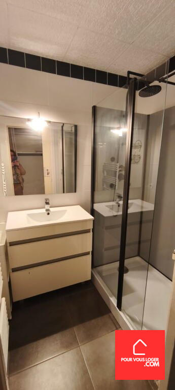 Appartement - 86 m² - 6 pièces