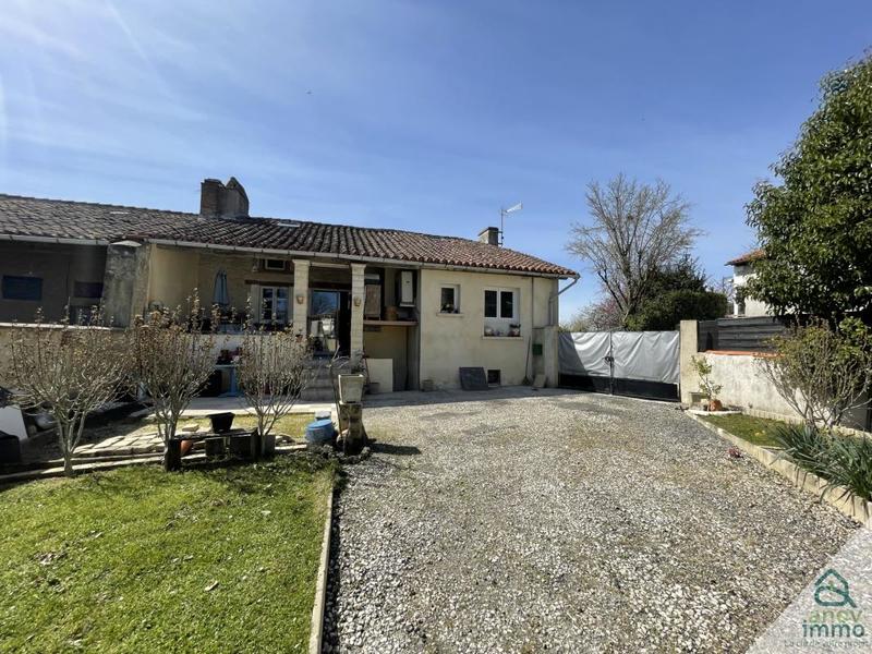 Maison de bourg - 142 m² - 7 pièces