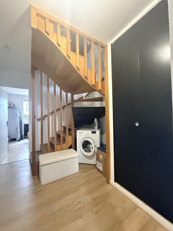 Maison traditionnelle - 83 m² - 4 pièces