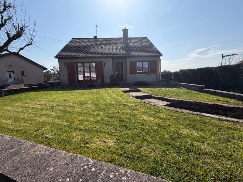 Maison - 110 m² - 4 pièces