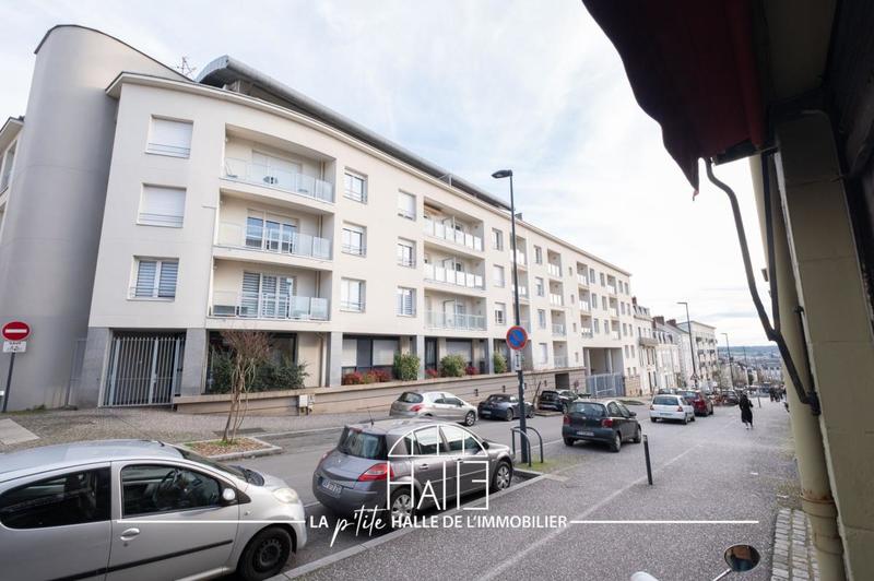 Appartement - 85 m² - 3 pièces