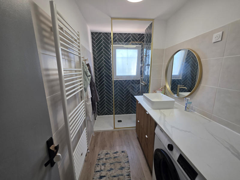 Appartement - 65 m² - 3 pièces