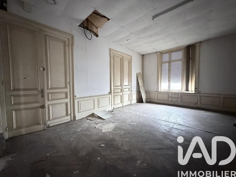 Maison - 260 m² - 15 pièces
