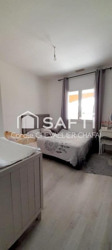 Maison - 323 m² - 8 pièces