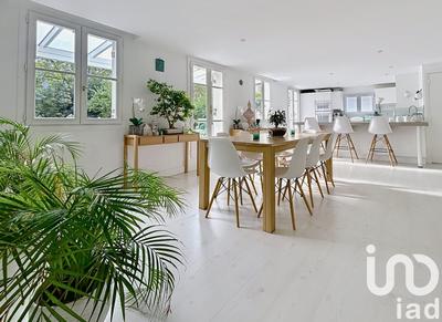 Maison - 193 m² - 7 pièces