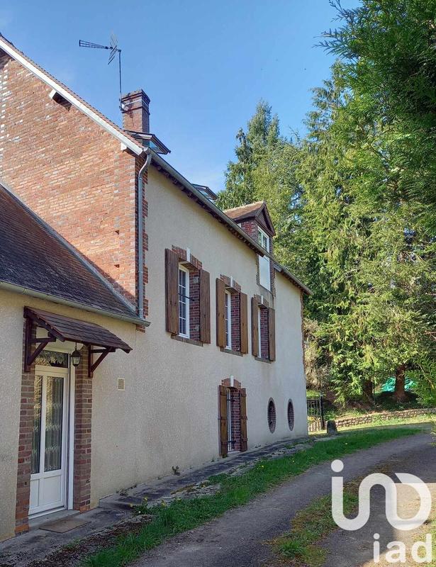 Maison - 212 m² - 7 pièces