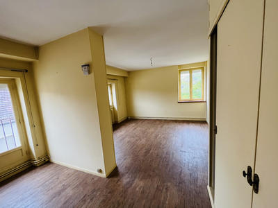 Appartement - 86 m² - 5 pièces