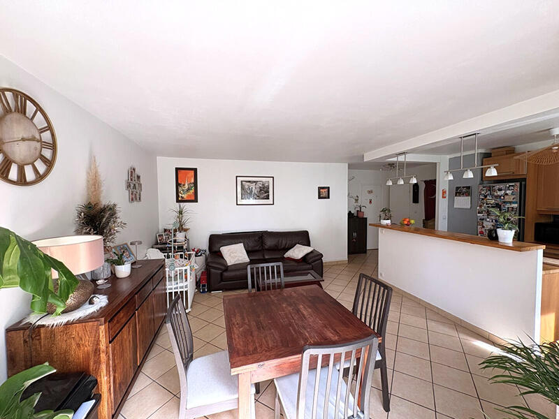 Appartement - 66 m² - 3 pièces