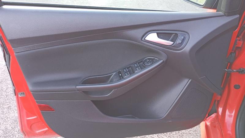 Ford Focus III 1.5 TDCi 120 Bva6 St Line - Automatique