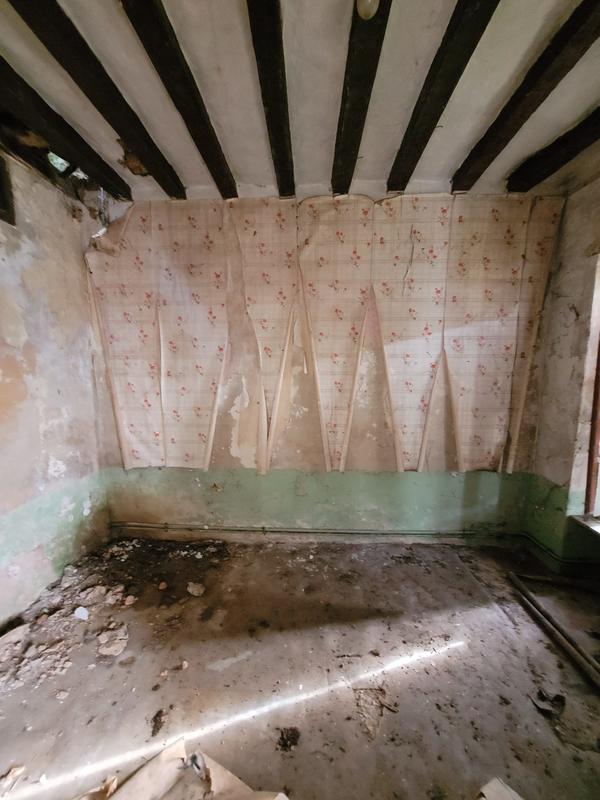 Maison ancienne - 110 m² - 4 pièces