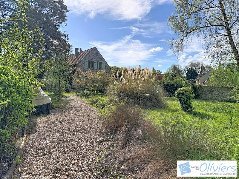 Maison - 135 m² - 6 pièces