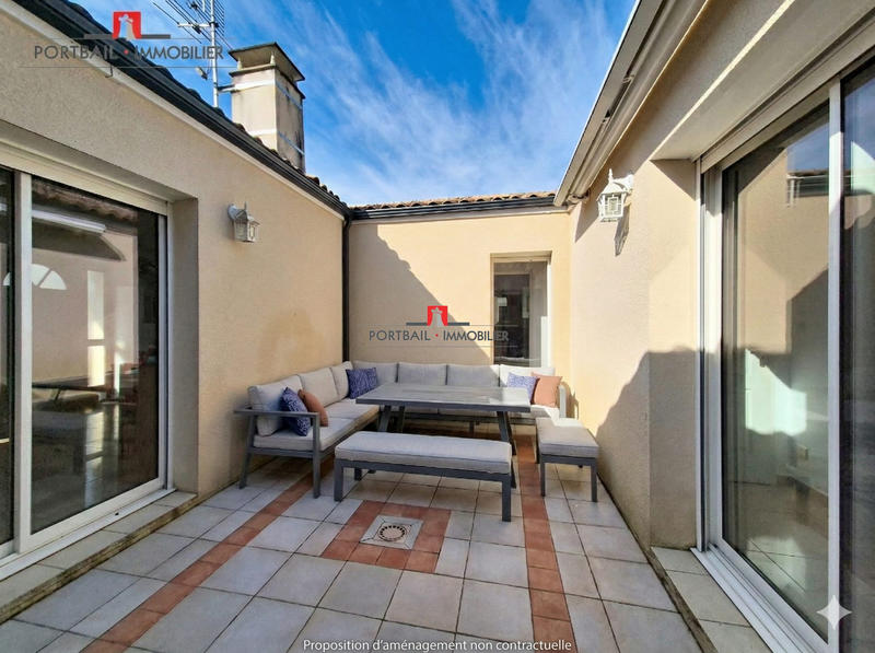 Maison contemporaine - 180 m² - 6 pièces