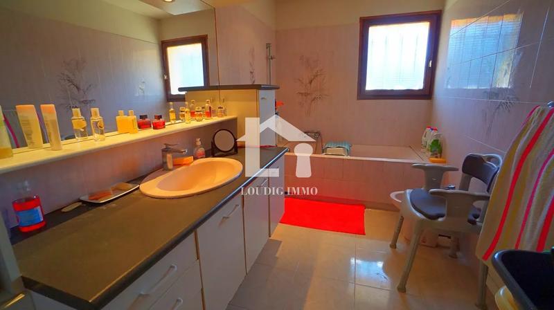 Villa - 138 m² - 5 pièces