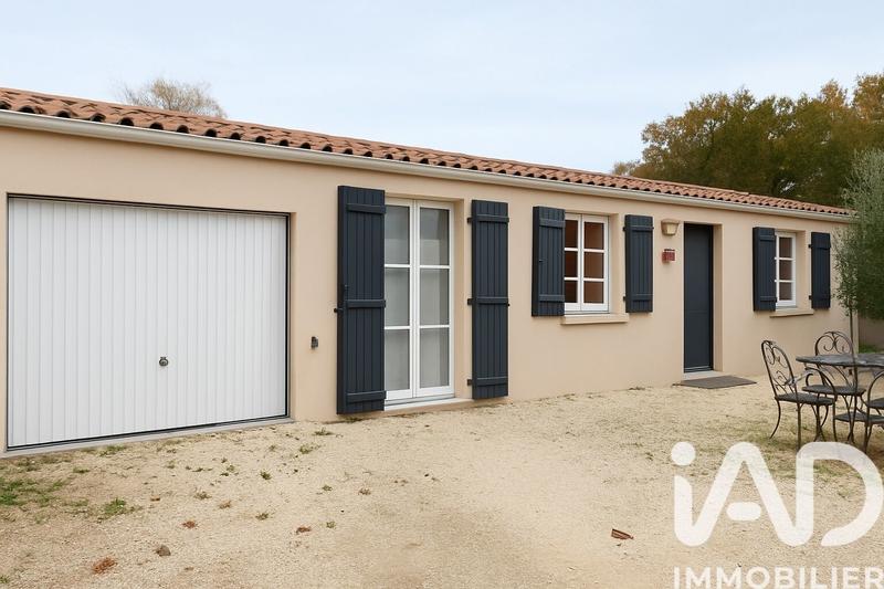Maison - 93 m² - 5 pièces