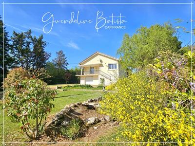 Maison - 157 m² - 7 pièces