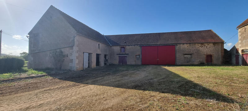 Propriété - 211 m² - 8 pièces