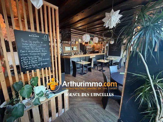 Magasins - 255 m² - 3 pièces