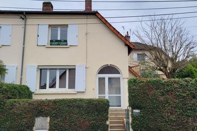Maison - 83 m² - 4 pièces