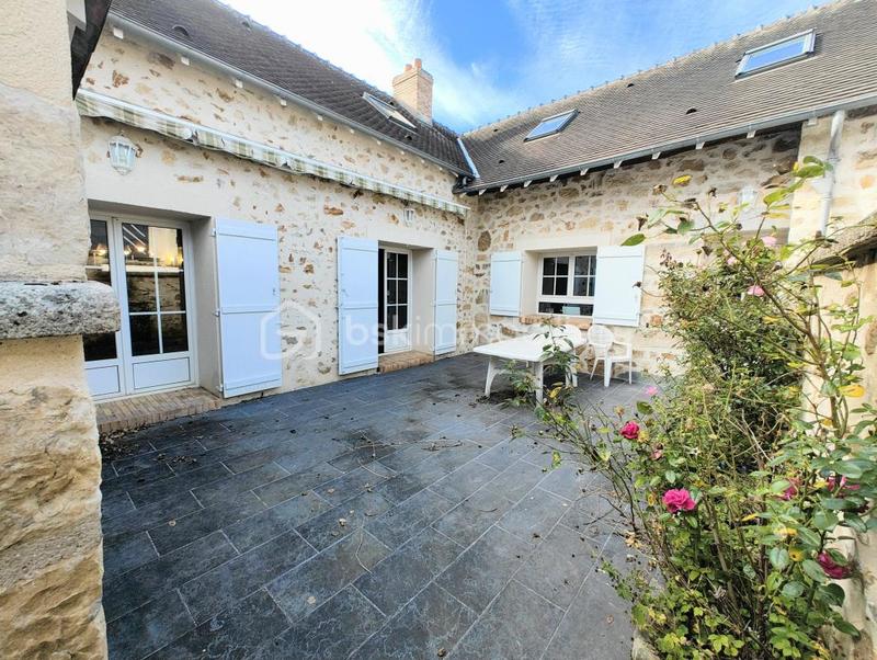 Maison en pierre - 140 m² - 4 pièces