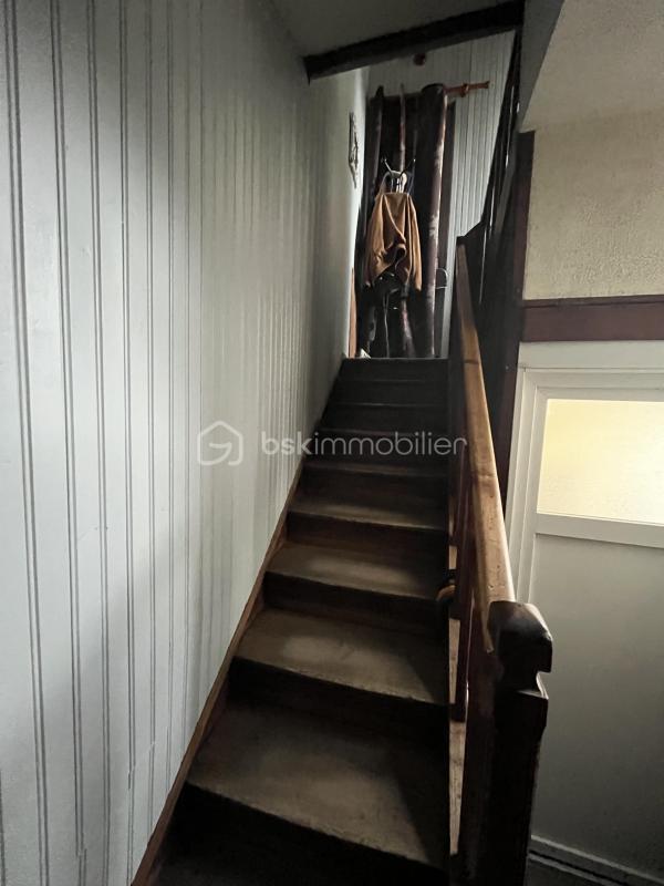 Immeuble - 128 m² - 7 pièces