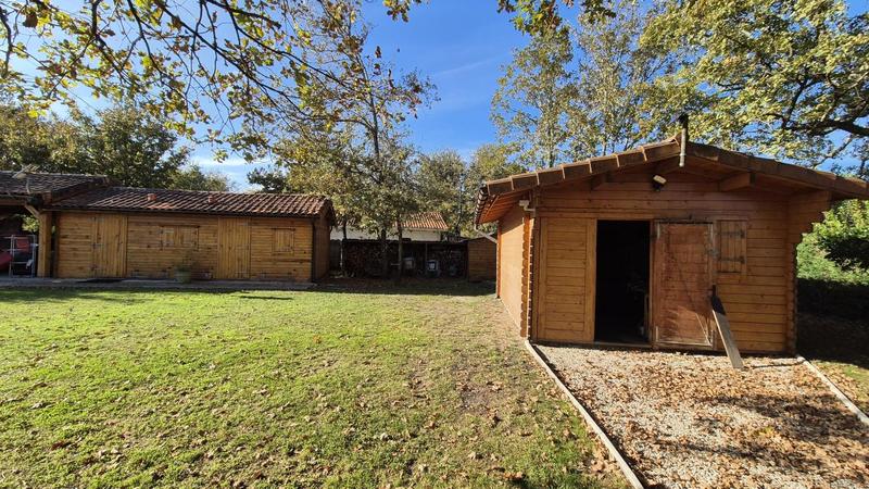 Maison - 187 m² - 6 pièces