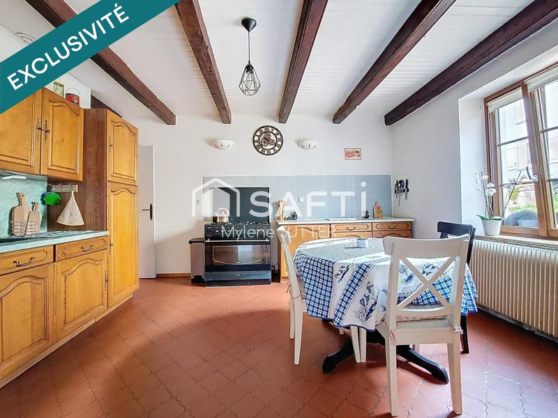 Maison - 223 m² - 7 pièces