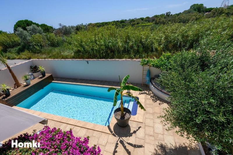 Maison - 140 m² - 5 pièces