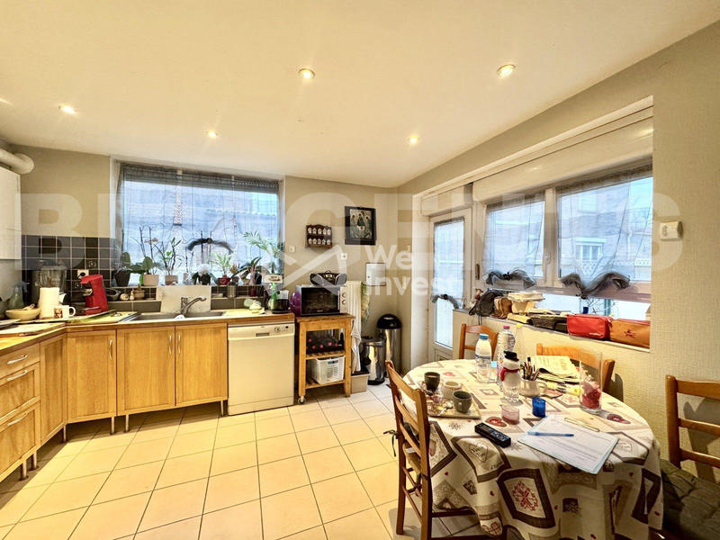 Appartement - 120 m² - 4 pièces