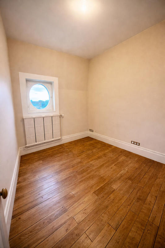 Appartement - 81 m² - 3 pièces