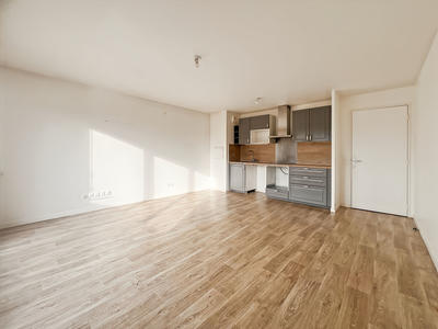 Appartement - 75 m² - 4 pièces