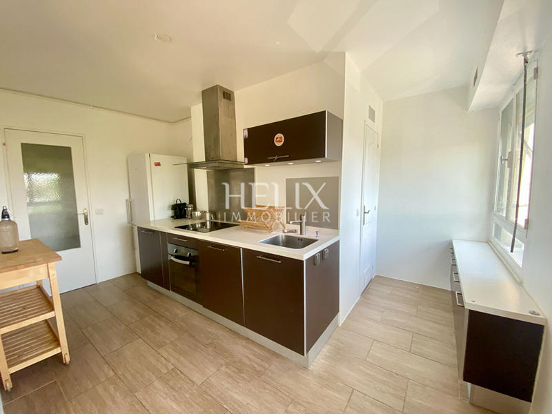 Appartement - 87 m² - 3 pièces