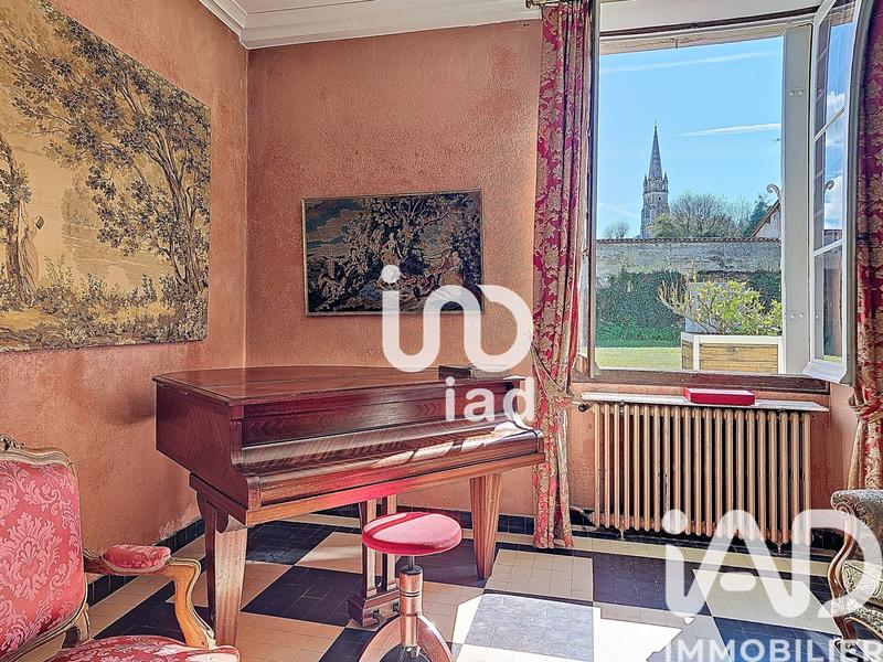 Château - 385 m² - 10 pièces