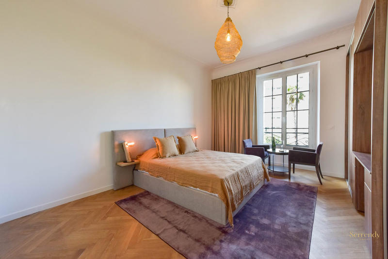 Appartement - 118 m² - 4 pièces