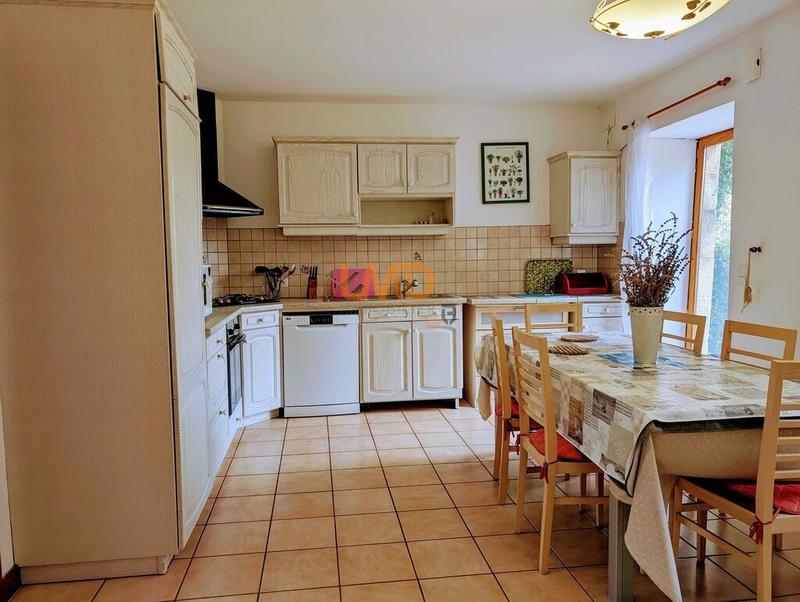 Gîte - 708 m² - 23 pièces