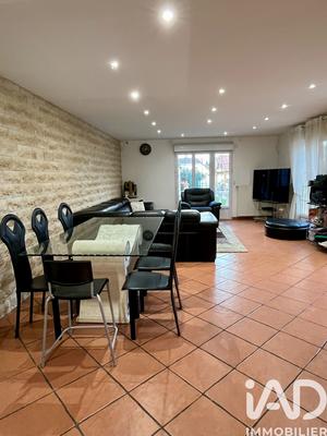 Maison - 109 m² - 5 pièces