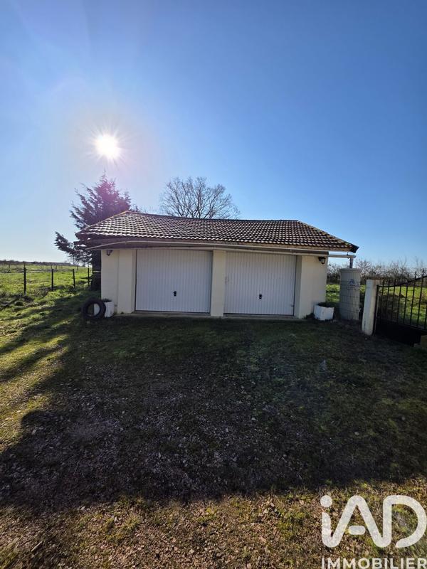 Maison - 180 m² - 8 pièces