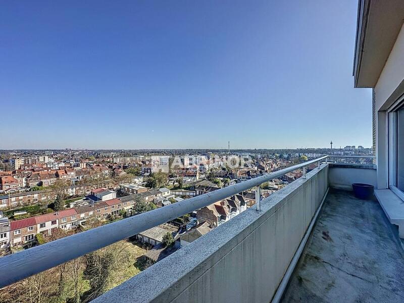 Duplex - 136 m² - 5 pièces