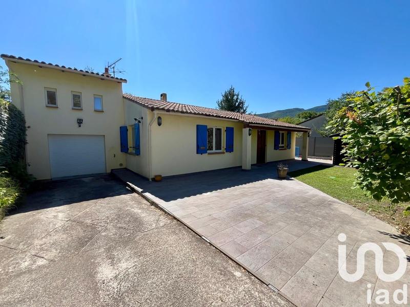 Maison - 140 m² - 6 pièces