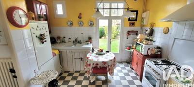 Maison - 98 m² - 4 pièces