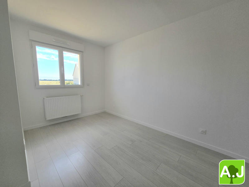 Maison contemporaine - 96 m² - 5 pièces