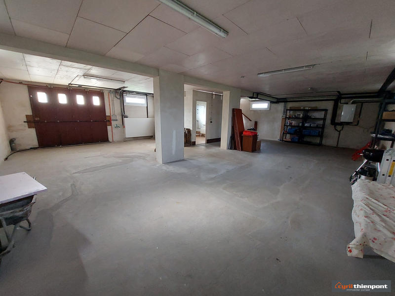 Maison - 177 m² - 8 pièces