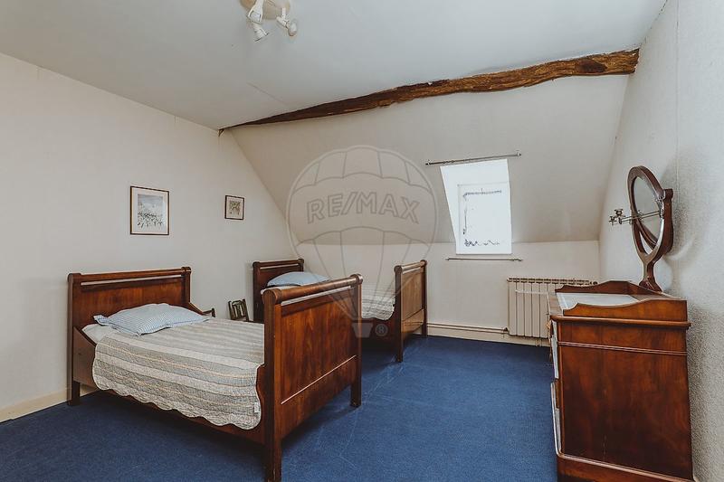 Maison de village - 190 m² - 7 pièces