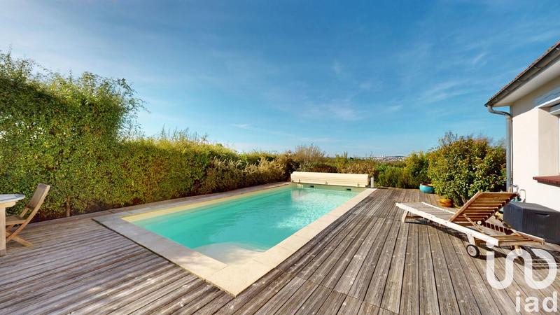 Maison - 108 m² - 5 pièces