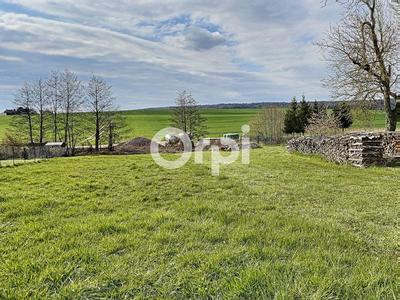 Terrain constructible - 893 m²