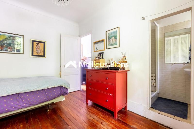 Maison - 190 m² - 8 pièces