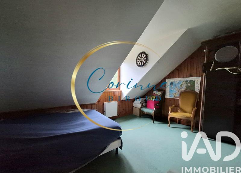 Maison - 137 m² - 6 pièces