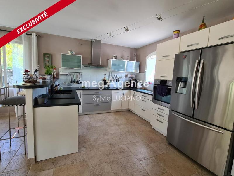 Villa - 143 m² - 6 pièces