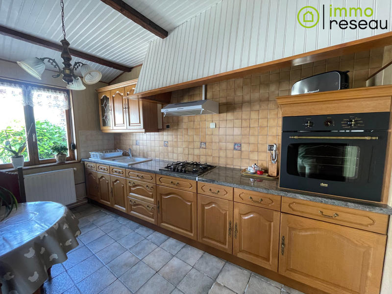 Maison - 148 m² - 2 pièces